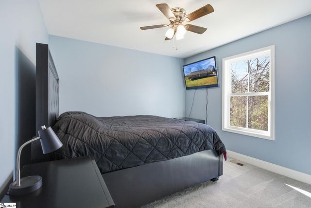 745 Dave Nix Road, Seneca, SC 29678