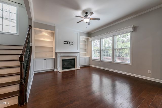 105 Larkhaven Place, Apex, NC 27539