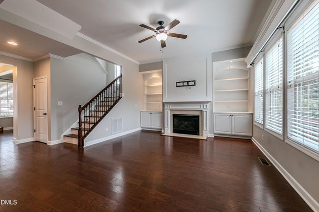 105 Larkhaven Place, Apex, NC 27539