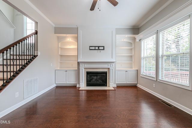 105 Larkhaven Place, Apex, NC 27539