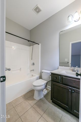 105 Larkhaven Place, Apex, NC 27539