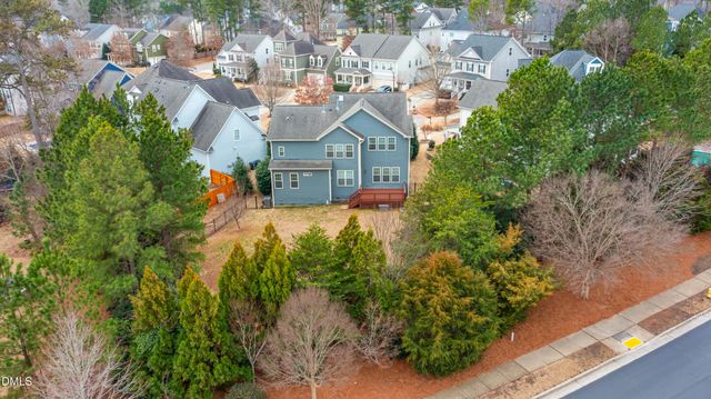 105 Larkhaven Place, Apex, NC 27539