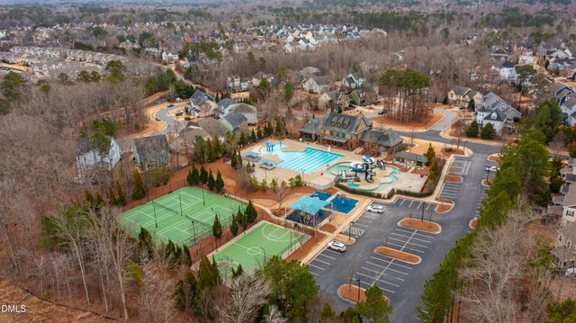 105 Larkhaven Place, Apex, NC 27539