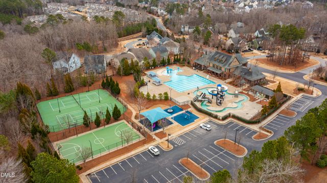 105 Larkhaven Place, Apex, NC 27539