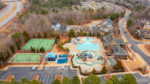 105 Larkhaven Place, Apex, NC 27539