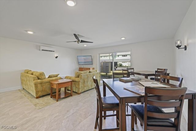 3225 E Riverside DR 63-F, Fort Myers, FL 33905