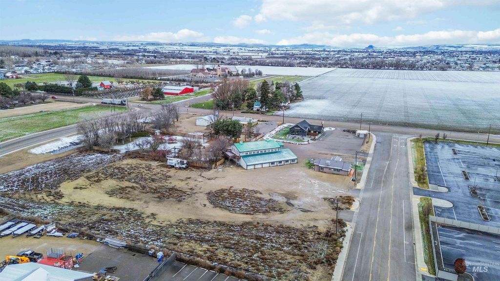 888 N Whitley Dr, Fruitland, ID 83619 photo 13