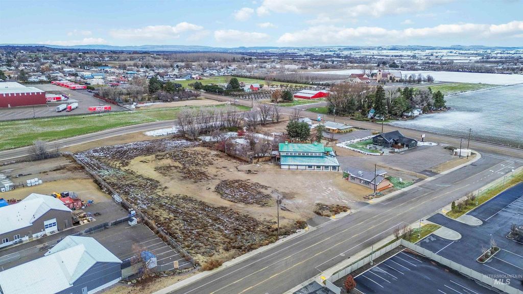 888 N Whitley Dr, Fruitland, ID 83619 photo 14