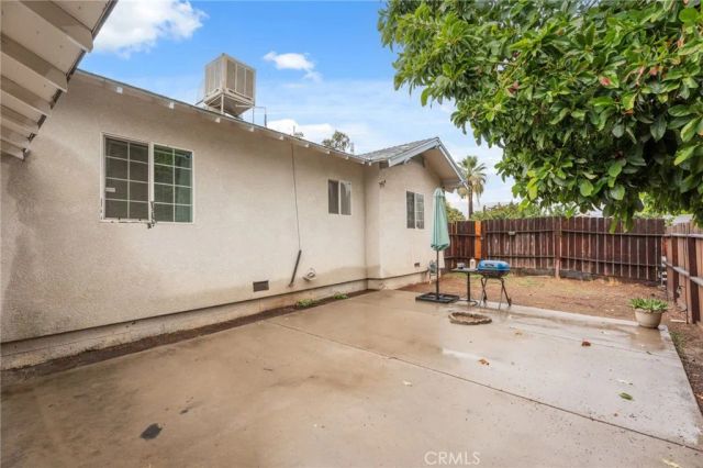 3006 E Mckenzie, Fresno, CA 93701