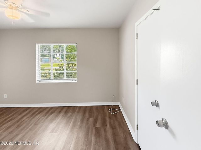 2942 CHRISTOPHER Road, Jacksonville, FL 32217