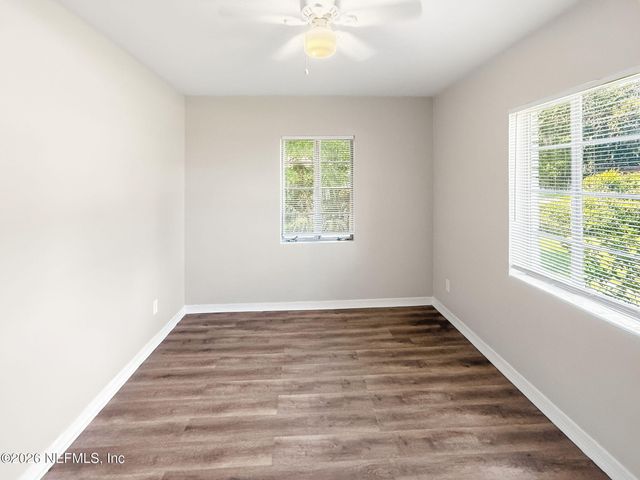 2942 CHRISTOPHER Road, Jacksonville, FL 32217