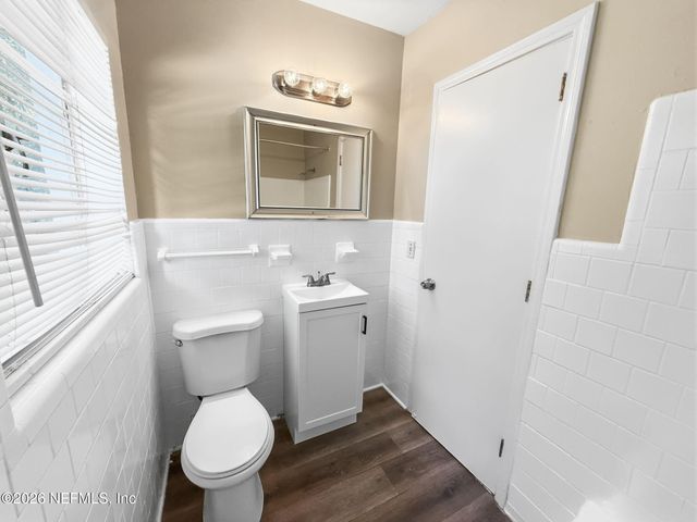 2942 CHRISTOPHER Road, Jacksonville, FL 32217
