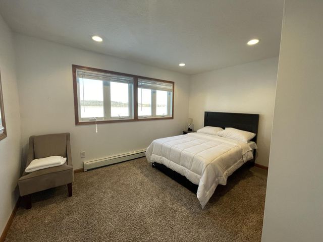 6224 Red Oak Road, Mound, MN 55364