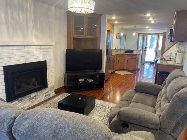 6224 Red Oak Road, Mound, MN 55364