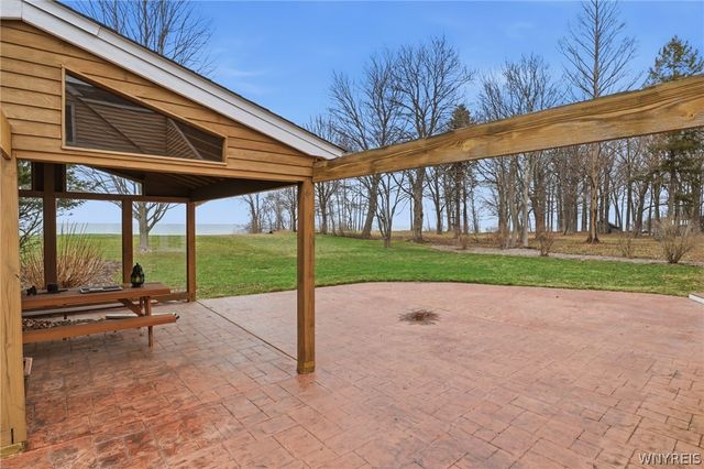 749 Lake Road, Porter, NY 14174