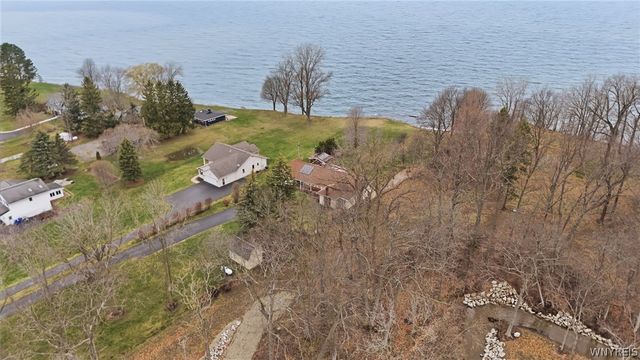749 Lake Road, Porter, NY 14174