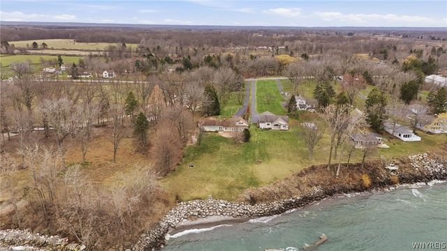 749 Lake Road, Porter, NY 14174