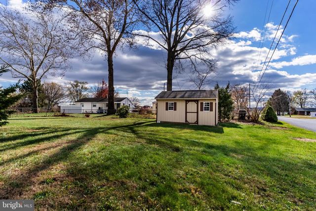 100 B STREET, Carlisle, PA 17015