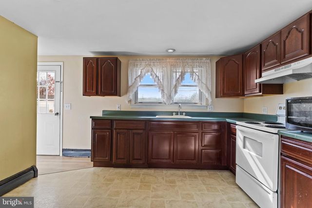 100 B STREET, Carlisle, PA 17015