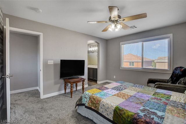 10202 Deep Glen Street, Las Vegas, NV 89178