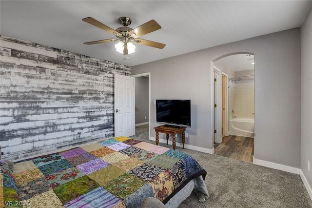 10202 Deep Glen Street, Las Vegas, NV 89178