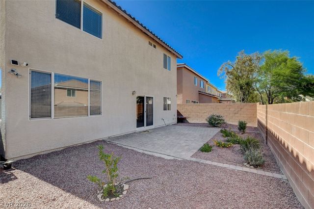 10202 Deep Glen Street, Las Vegas, NV 89178