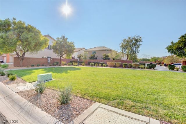 10202 Deep Glen Street, Las Vegas, NV 89178