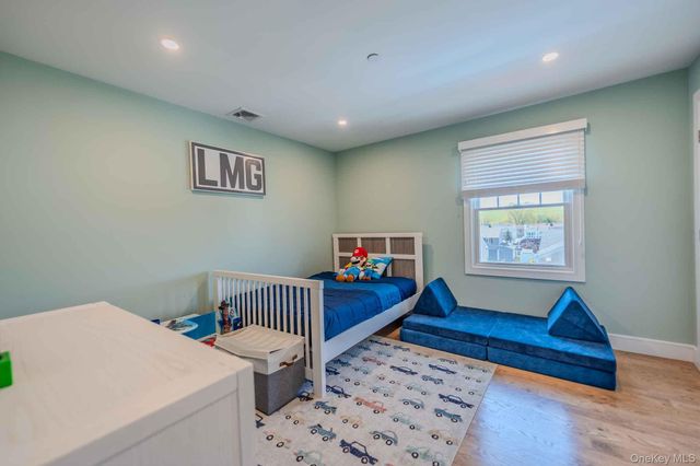 3810 Greentree Drive, Oceanside, NY 11572