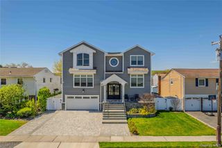 3810 Greentree Drive, Oceanside, NY 11572