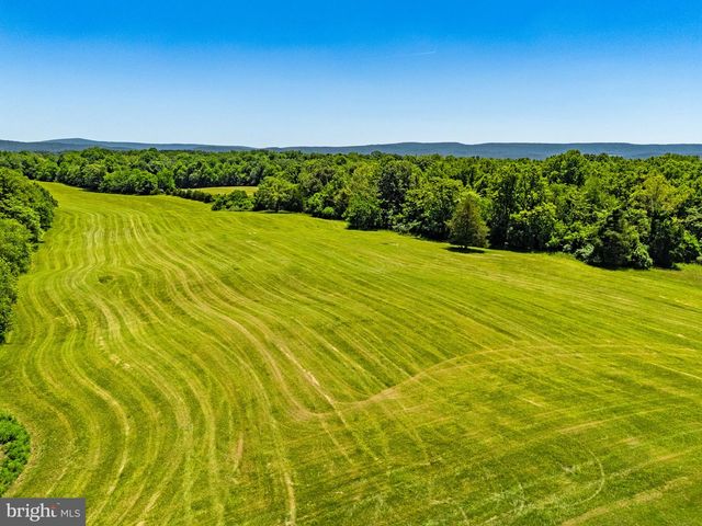 16318 CANAL RD, Sharpsburg, MD 21782
