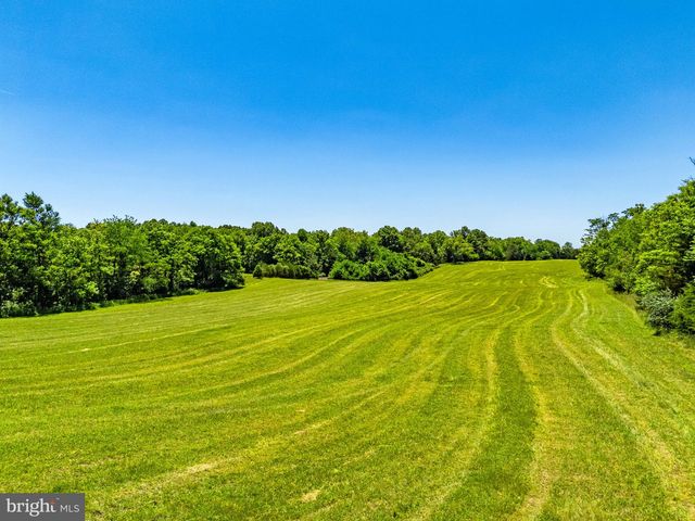 16318 CANAL RD, Sharpsburg, MD 21782