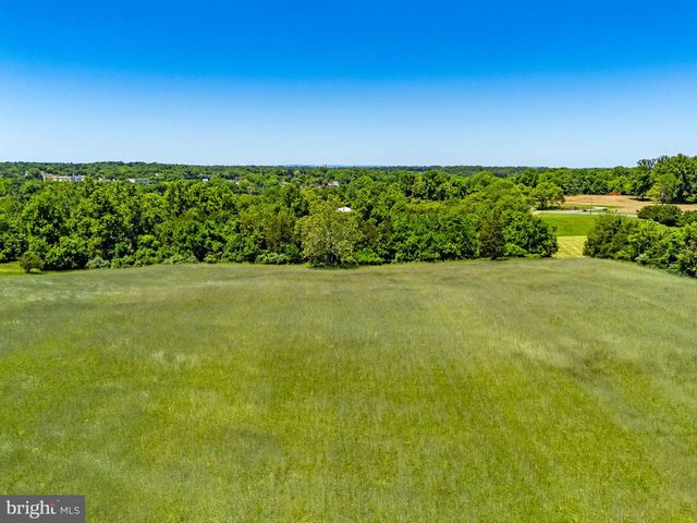 16318 CANAL RD, Sharpsburg, MD 21782