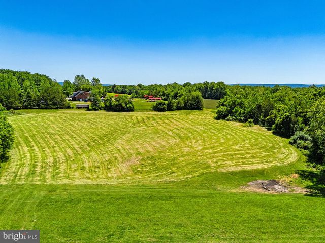 16318 CANAL RD, Sharpsburg, MD 21782