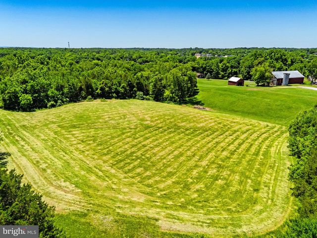 16318 CANAL RD, Sharpsburg, MD 21782