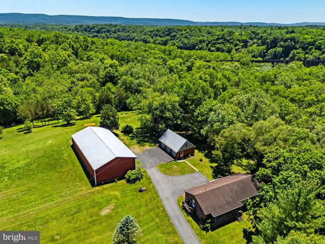 16318 CANAL RD, Sharpsburg, MD 21782