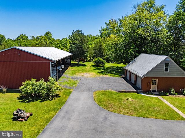 16318 CANAL RD, Sharpsburg, MD 21782