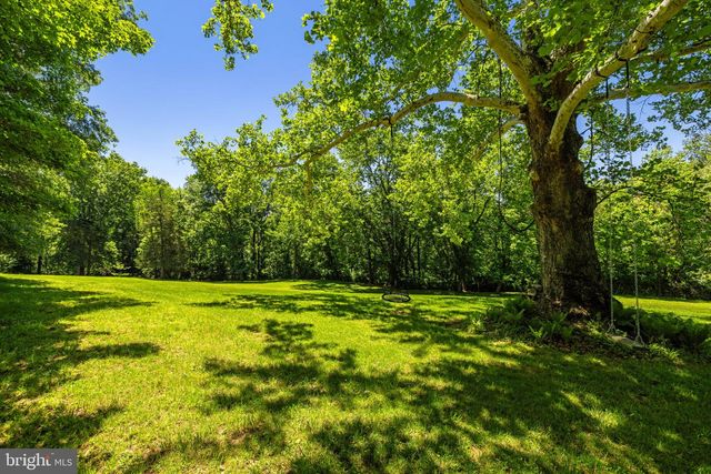 16318 CANAL RD, Sharpsburg, MD 21782