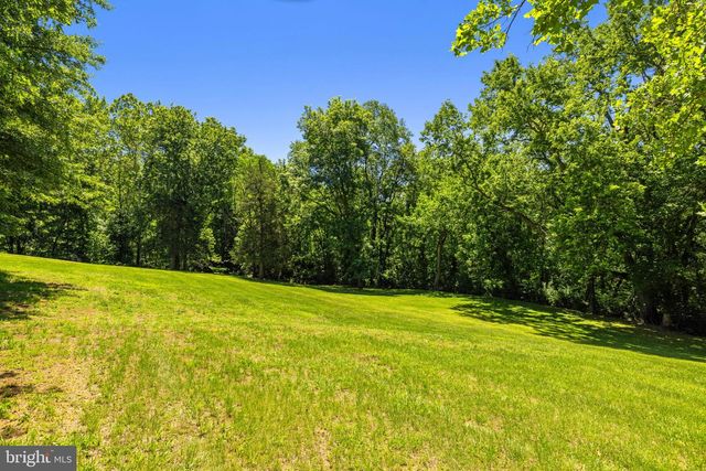 16318 CANAL RD, Sharpsburg, MD 21782