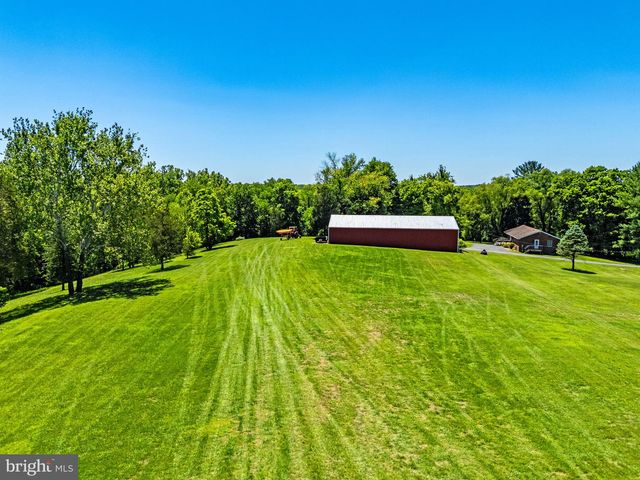 16318 CANAL RD, Sharpsburg, MD 21782