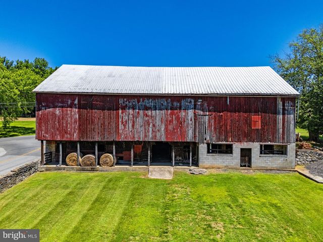 16318 CANAL RD, Sharpsburg, MD 21782