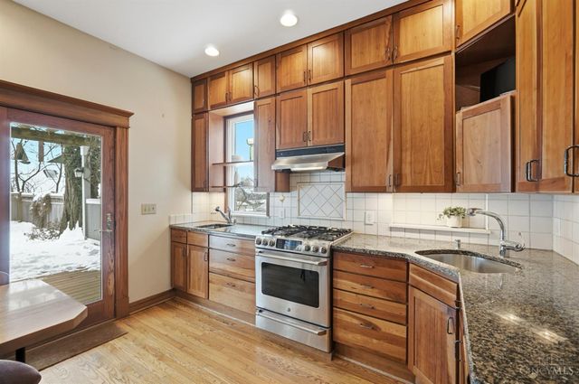 567 Howell Avenue, Cincinnati, OH 45220