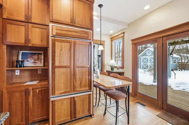 567 Howell Avenue, Cincinnati, OH 45220