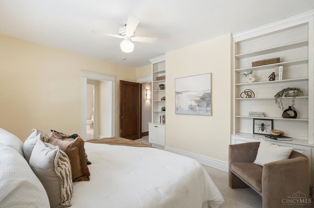 567 Howell Avenue, Cincinnati, OH 45220