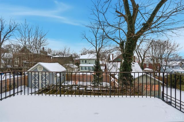 567 Howell Avenue, Cincinnati, OH 45220