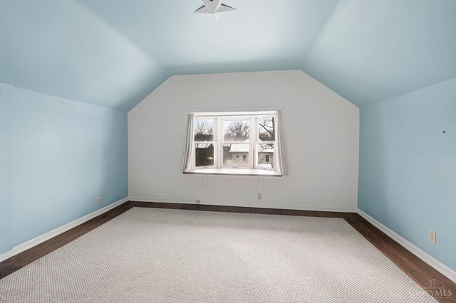 567 Howell Avenue, Cincinnati, OH 45220