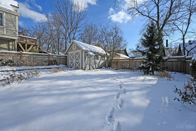 567 Howell Avenue, Cincinnati, OH 45220