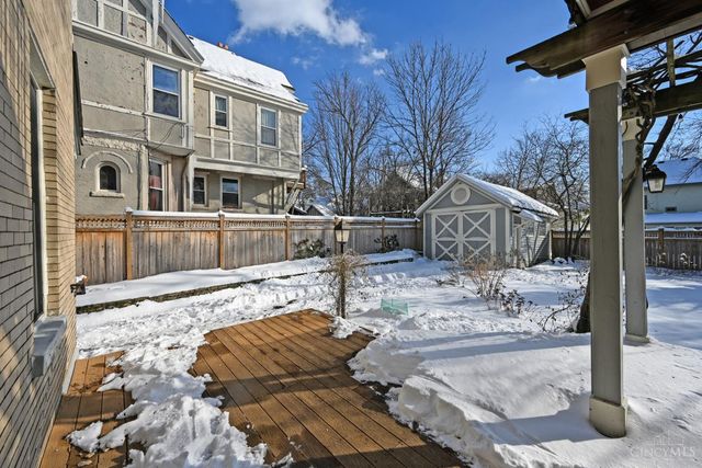 567 Howell Avenue, Cincinnati, OH 45220