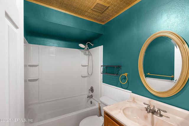 2475 WHITE HORSE Road W, Jacksonville, FL 32246