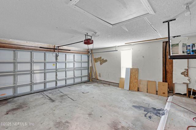 2475 WHITE HORSE Road W, Jacksonville, FL 32246