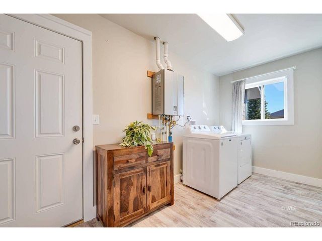 102 Yucca Ln, Westcliffe, CO 81252